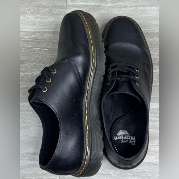 Dr. Martens Zavala Lo Black Leather 3 Hole Oxford Womens Size 8 - Picture 3 of 11